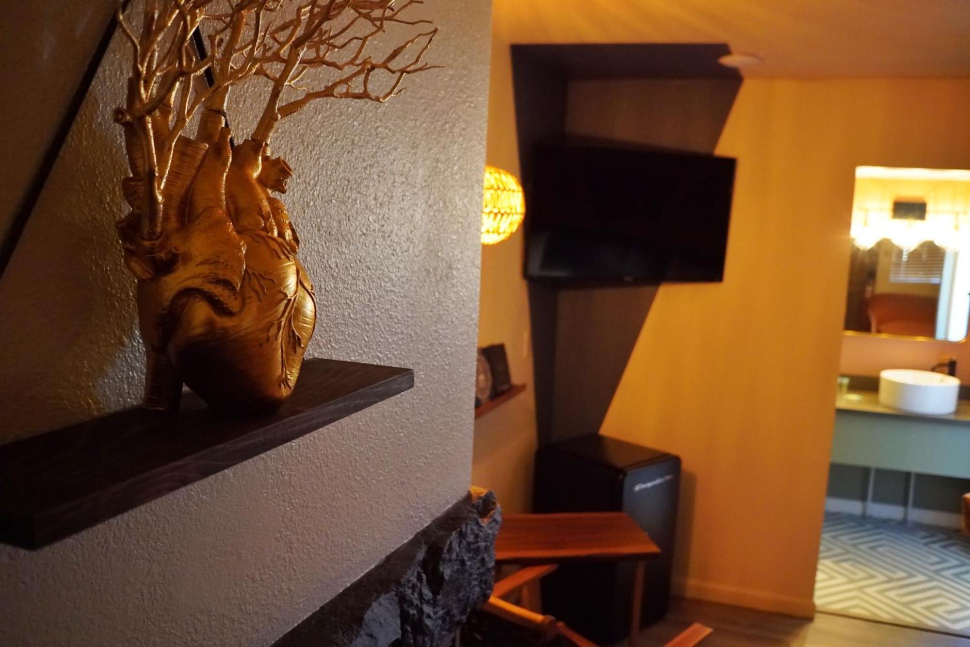 วูล์ฟ ครีก รีสอร์ต Hotel บิ๊กแบร์เลค ภายนอก รูปภาพ